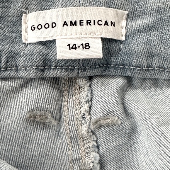 Good American Always Fits Good Legs Flare Distressed Lt Blue Wash Size 14-18 NWT - Picture 14 of 16